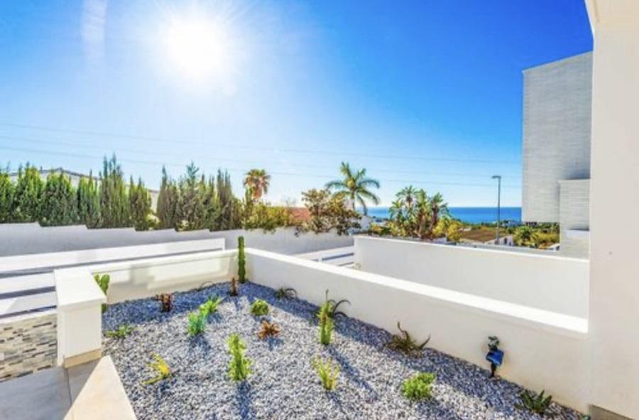 Detached design villa with private pool in Nerja.