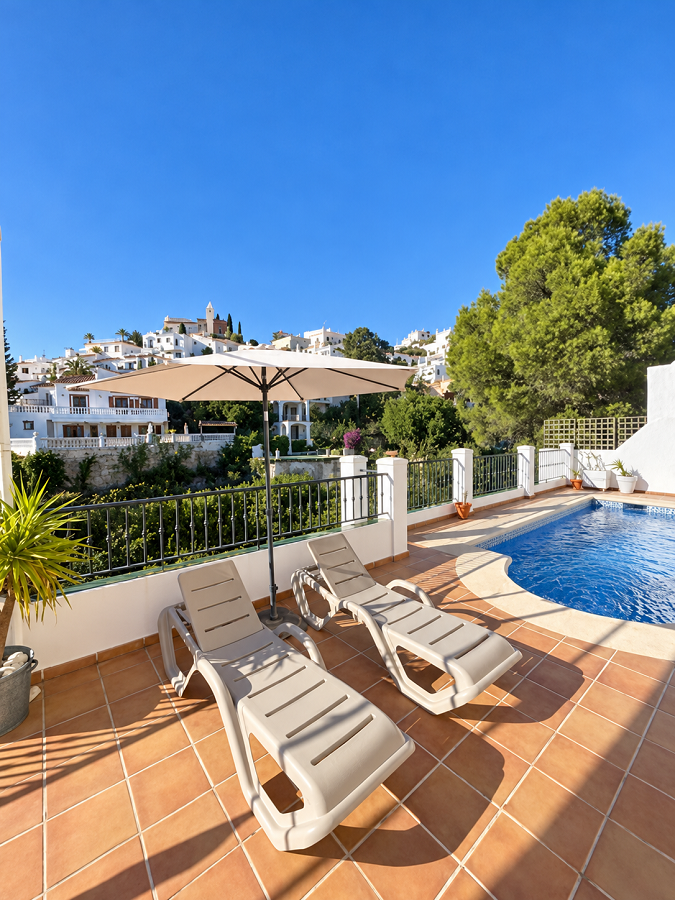 Prachtig appartement met privé zwembad en groot zonnig terras op 300 meter van het Burriana strand