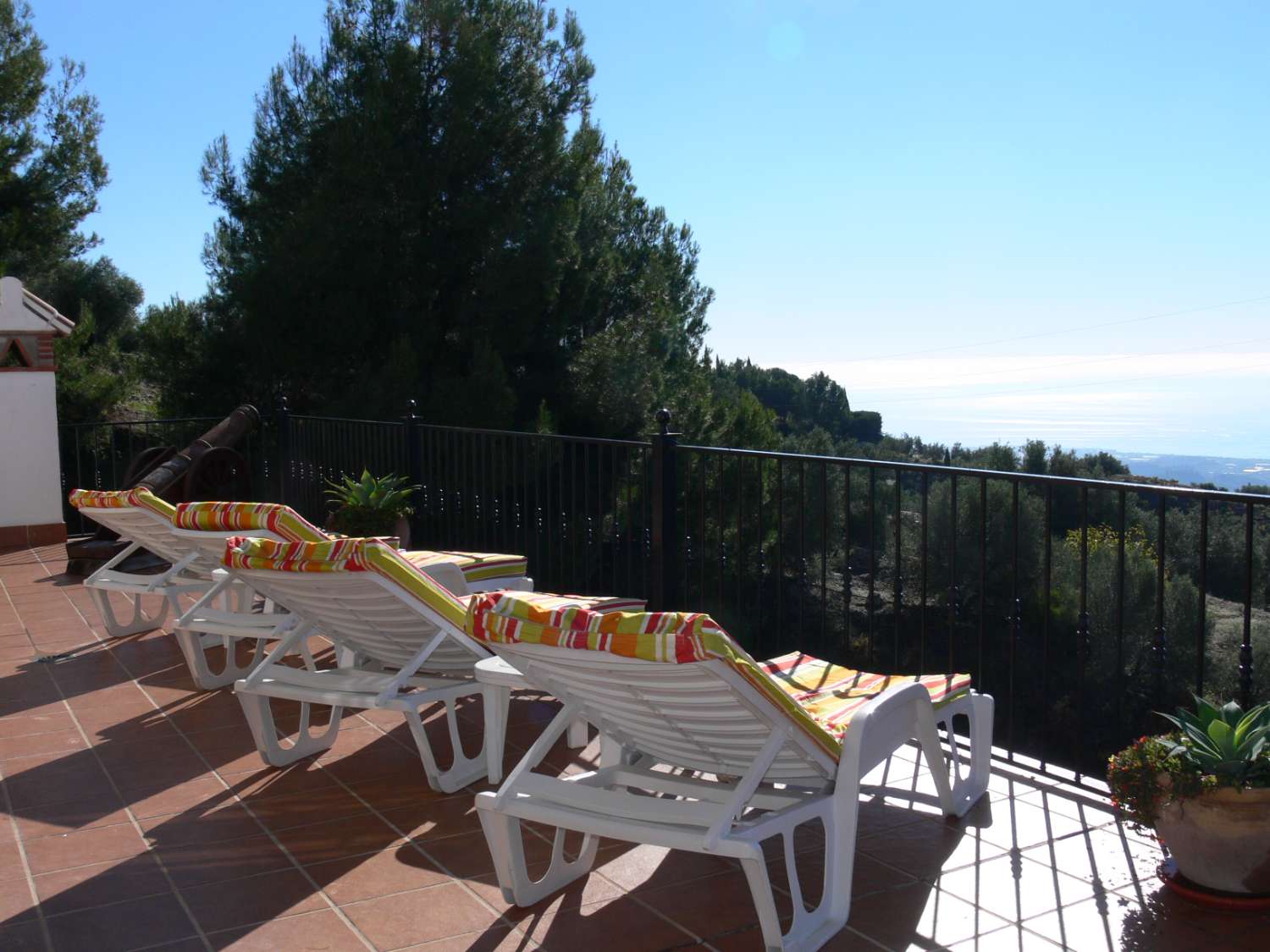 Schönes ruhiges Haus in Frigiliana mit schönem Garten und privatem Pool