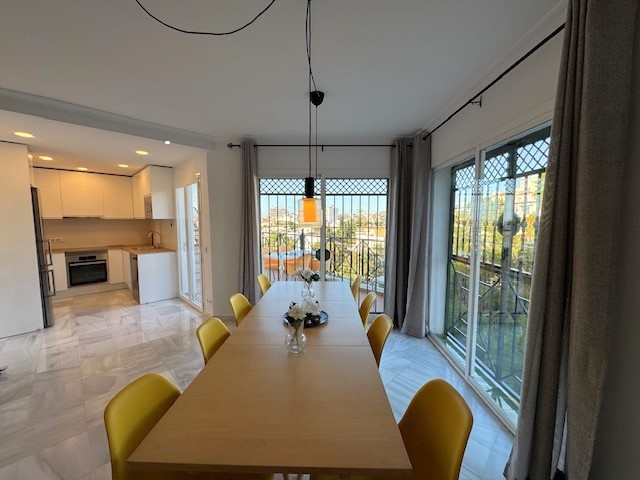 Casa de vacaciones con 4 dormitorios y piscina privada en Burriana a 300 metros de la playa de Burriana