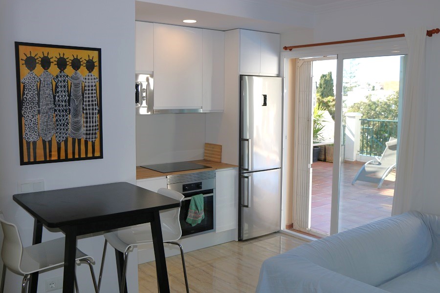 Casa de vacaciones con 4 dormitorios y piscina privada en Burriana a 300 metros de la playa de Burriana
