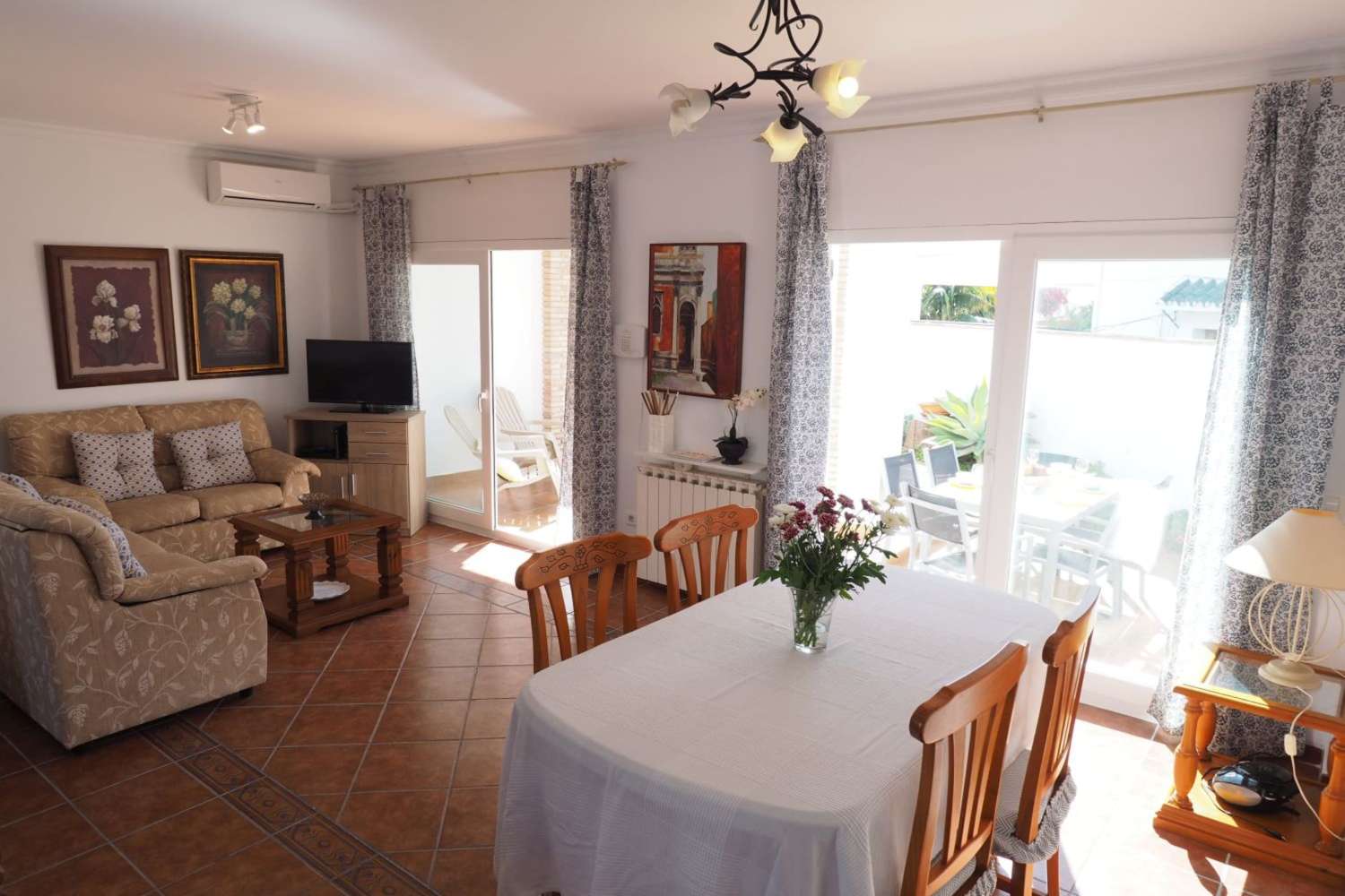 3-slaapkamer villa met privé zwembad gelegen in Parador gebied, Nerja