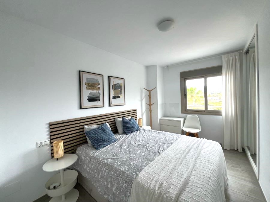 Penthouse in het centrum van Nerja met prachtig zeezicht en jacuzzi