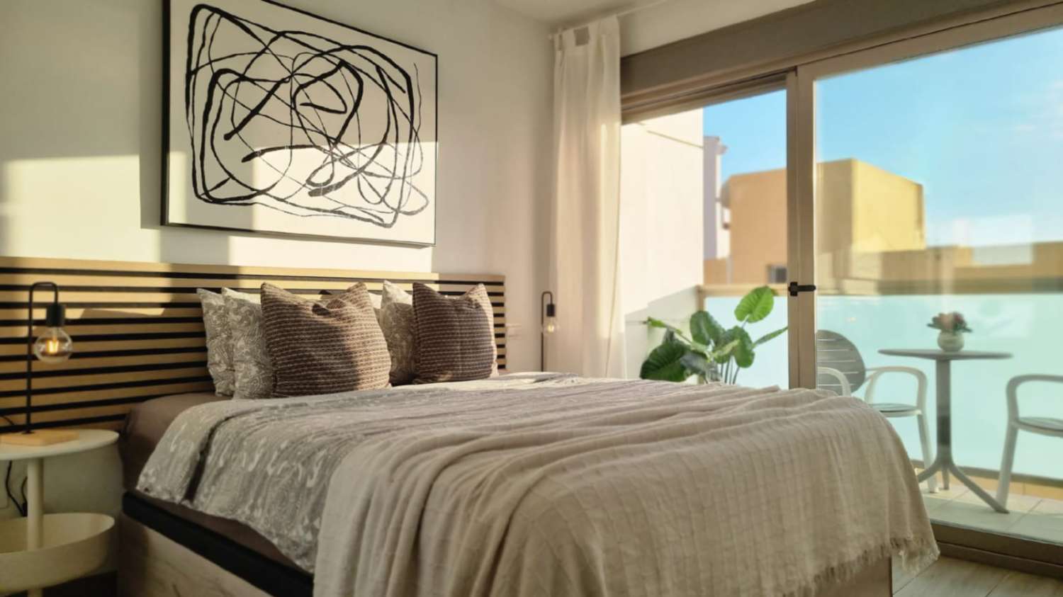 Penthouse in het centrum van Nerja met prachtig zeezicht en jacuzzi