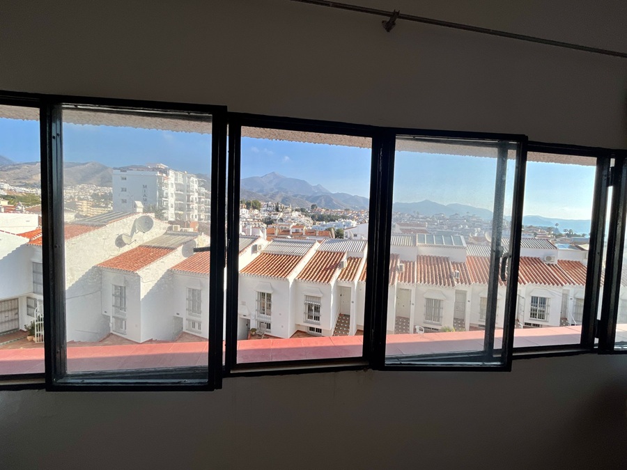 Nu exklusivt hos Villandalux! Lägenhet med ett sovrum i Parador-området i Nerja.