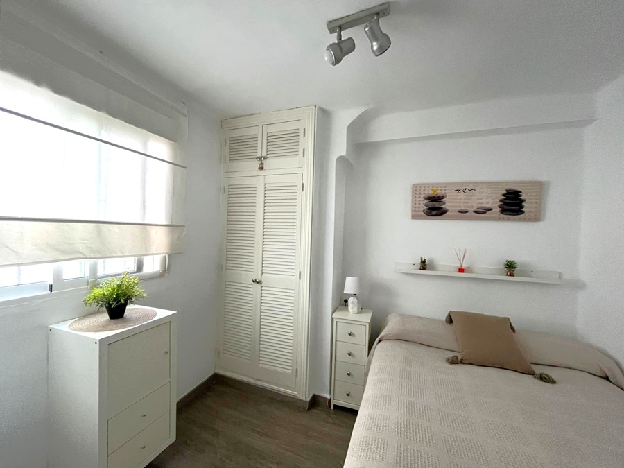 Locatie, locatie, locatie! Modern en licht appartement op 1 minuut van het Balcón de Europa