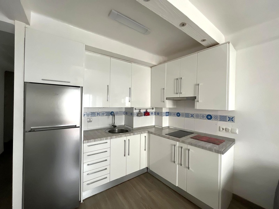 Locatie, locatie, locatie! Modern en licht appartement op 1 minuut van het Balcón de Europa