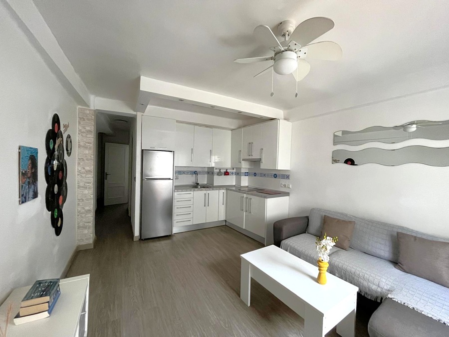 Locatie, locatie, locatie! Modern en licht appartement op 1 minuut van het Balcón de Europa