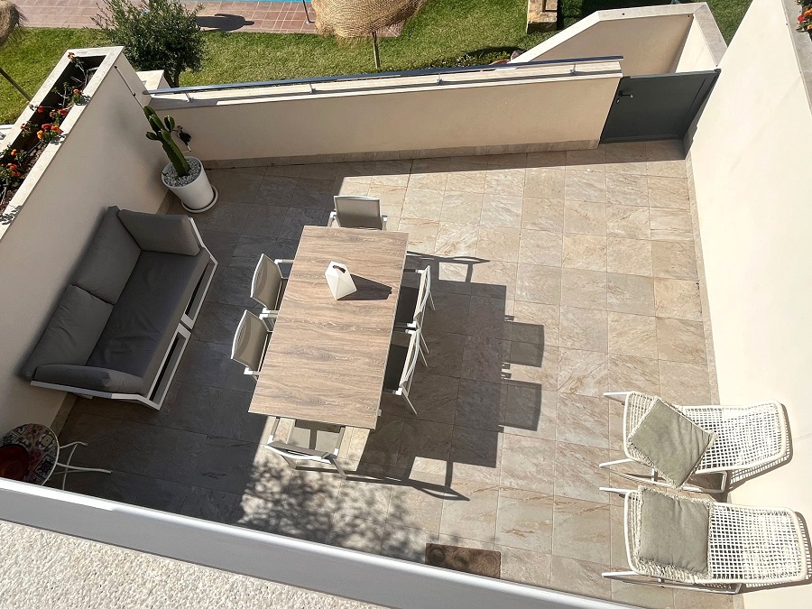 Lussuosamente rifinita spaziosa casa a schiera a Fuente del Baden, Nerja