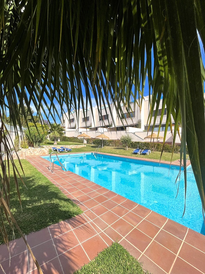 Lussuosamente rifinita spaziosa casa a schiera a Fuente del Baden, Nerja