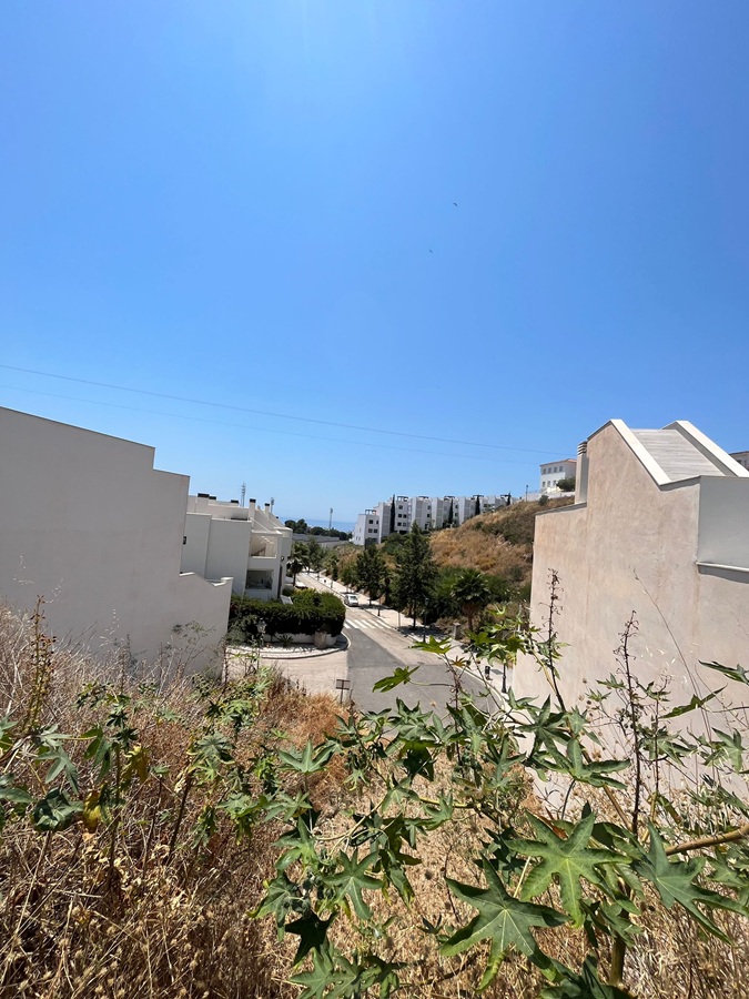 Terrain idéal de 158m2 pour construire la maison de vos rêves sur la Costa del Sol !
