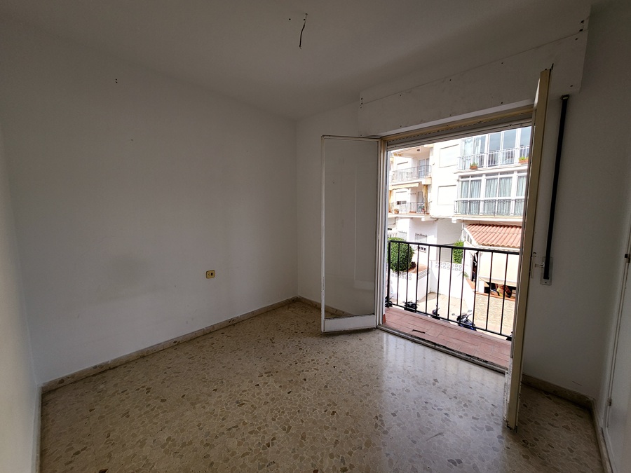 Ruim hoekappartement met een groot terras in het Parador gebied - Nerja