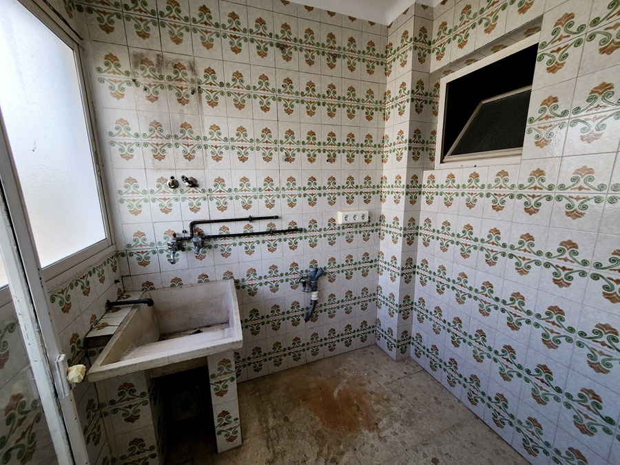 Ruim hoekappartement met een groot terras in het Parador gebied - Nerja