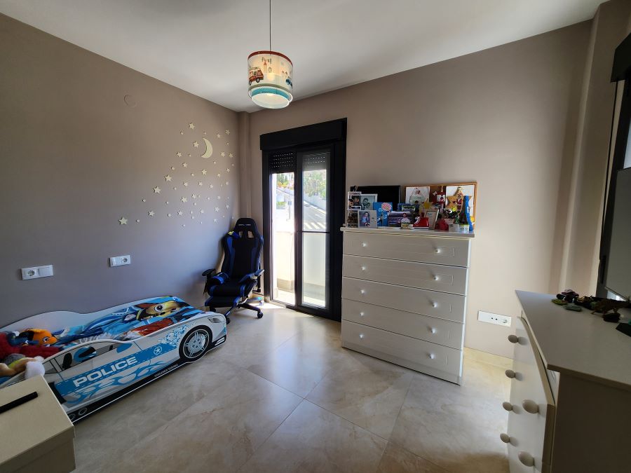 Villa moderna a Nerja con vista sul mare, piscina privata e ampia terrazza