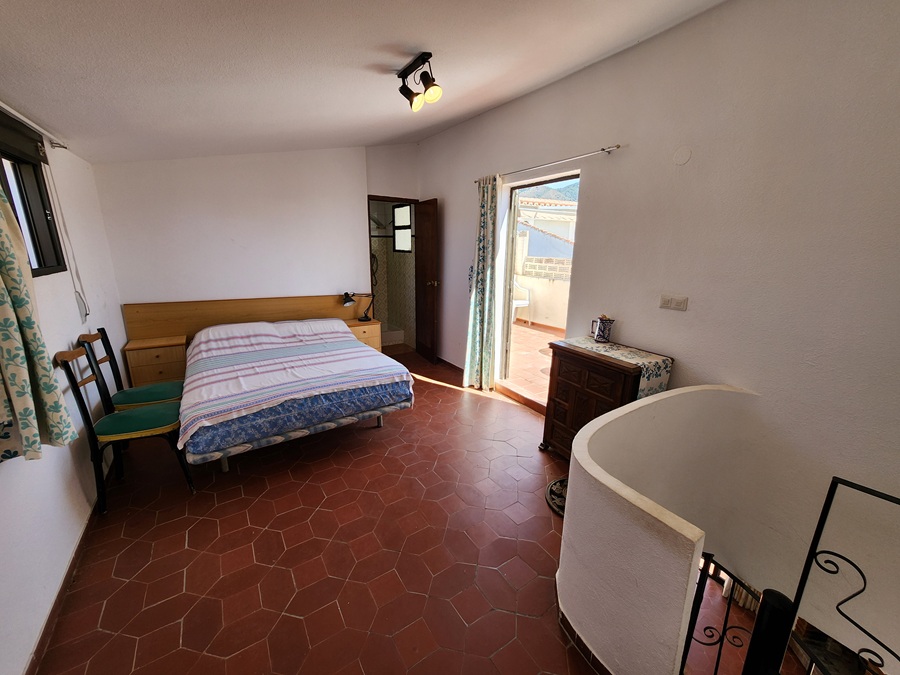 Duplex met ongelooflijk uitzicht op zee en gemeenschappelijk zwembad in de Parador wijk van Nerja