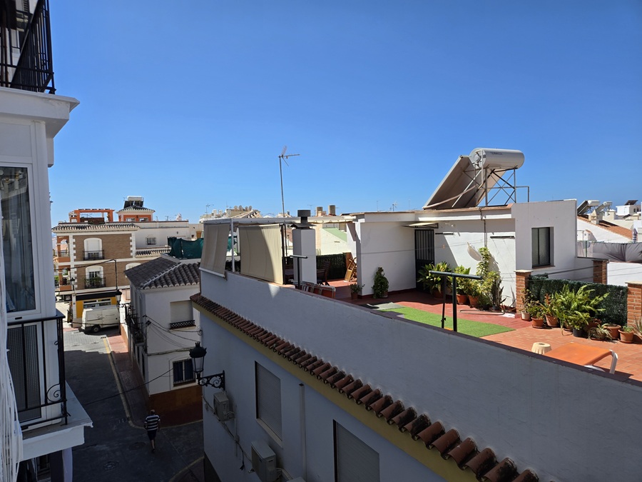 Schöne Wohnung mit Pool im Parador-Gebiet von Nerja