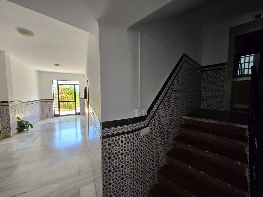 Schöne Wohnung mit Pool im Parador-Gebiet von Nerja