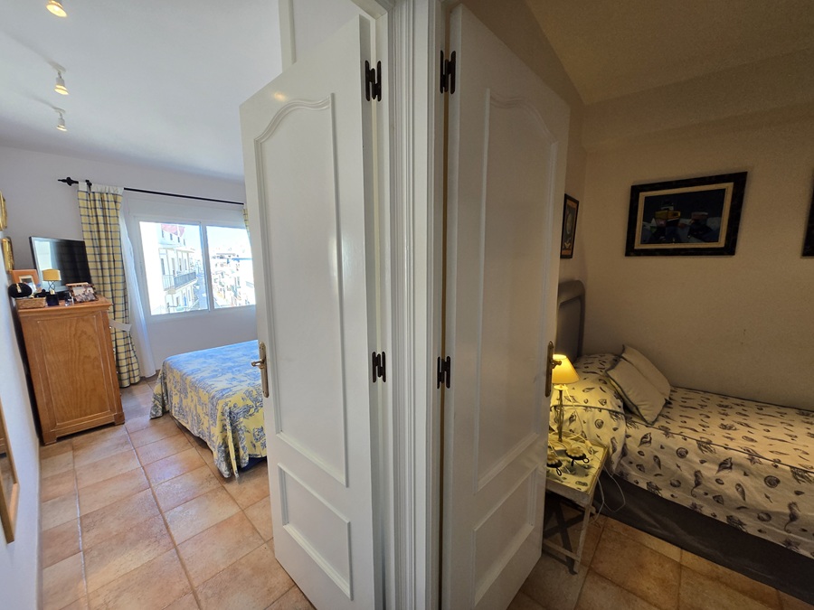 Schöne Wohnung mit Pool im Parador-Gebiet von Nerja