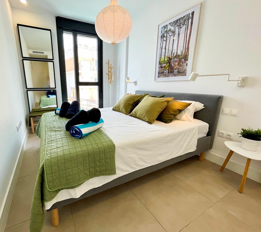 Modern appartement met gemeenschappelijk zwembad op steenworp afstand van de zee