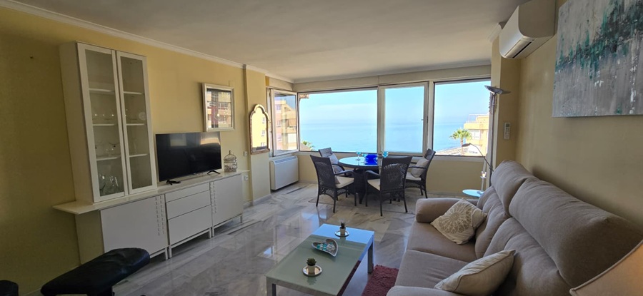 Charmig lägenhet vid stranden i Torrox Costa