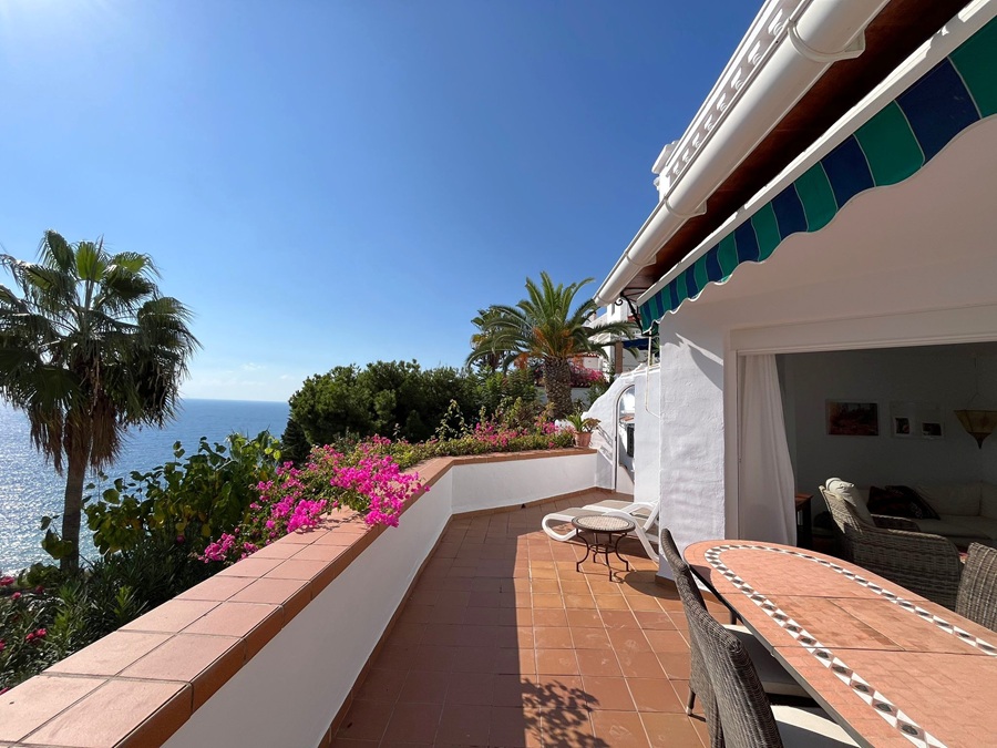 Appartement avec de belles vues sur la mer dans l’urbanisation populaire Ladera del Mar 1 – Nerja