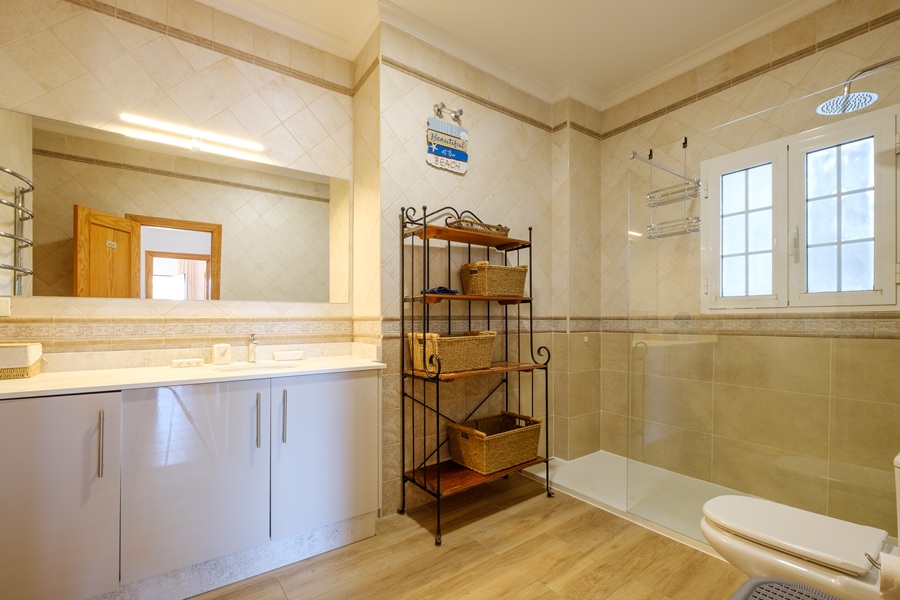 Fristående villa med privat pool och havsutsikt i El Mirador de las Lomas – Frigiliana