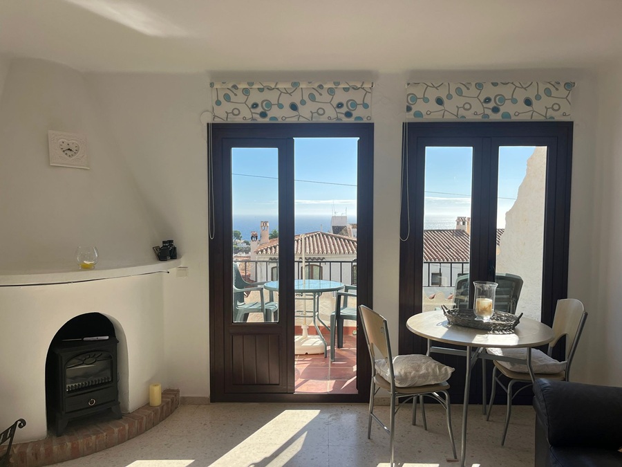 Attractive apartment with sea view in the popular Capistrano Village