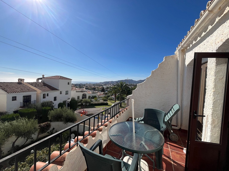 Attractive apartment with sea view in the popular Capistrano Village