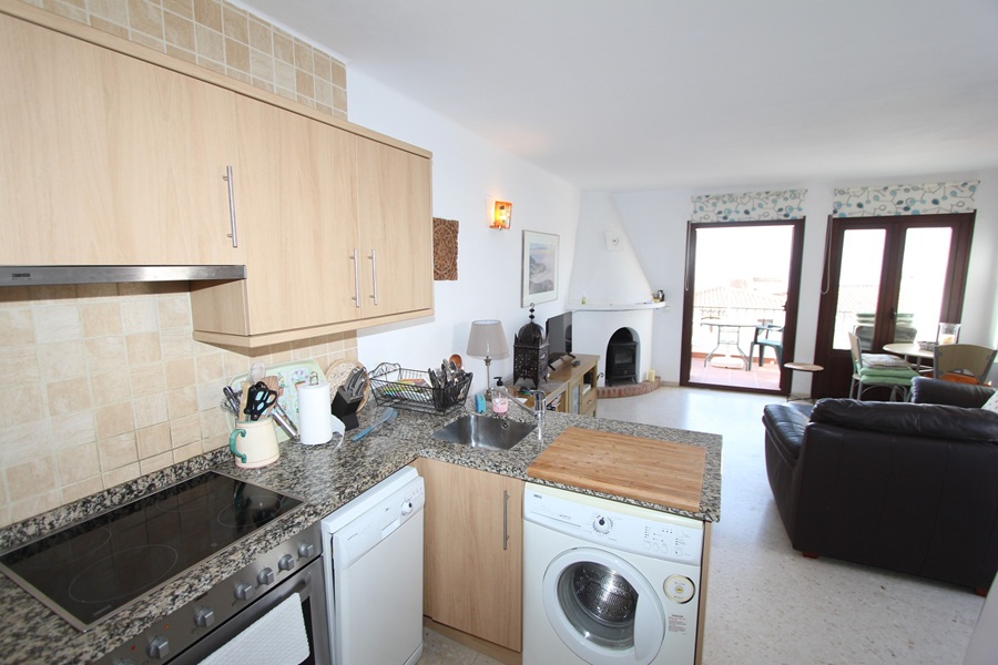 Viehättävä huoneisto merinäköalalla suositussa Capistranon kylässä