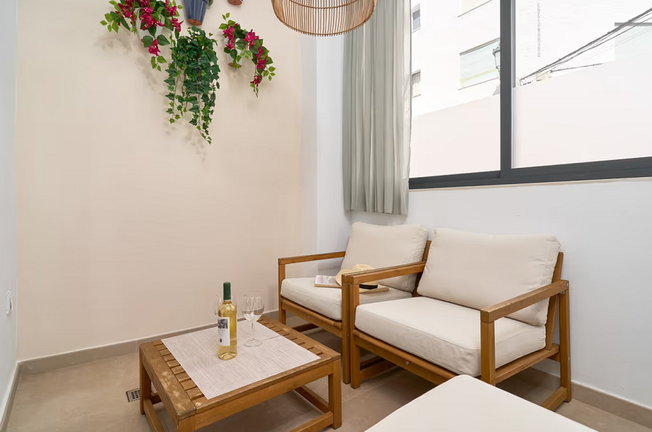 Modern apartment in the centre of Nerja