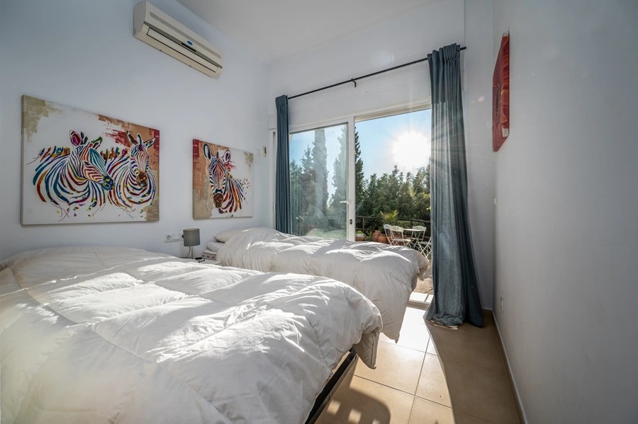 Villa charmante avec une vue panoramique en plein cœur nature, à seulement 10 minutes de Nerja