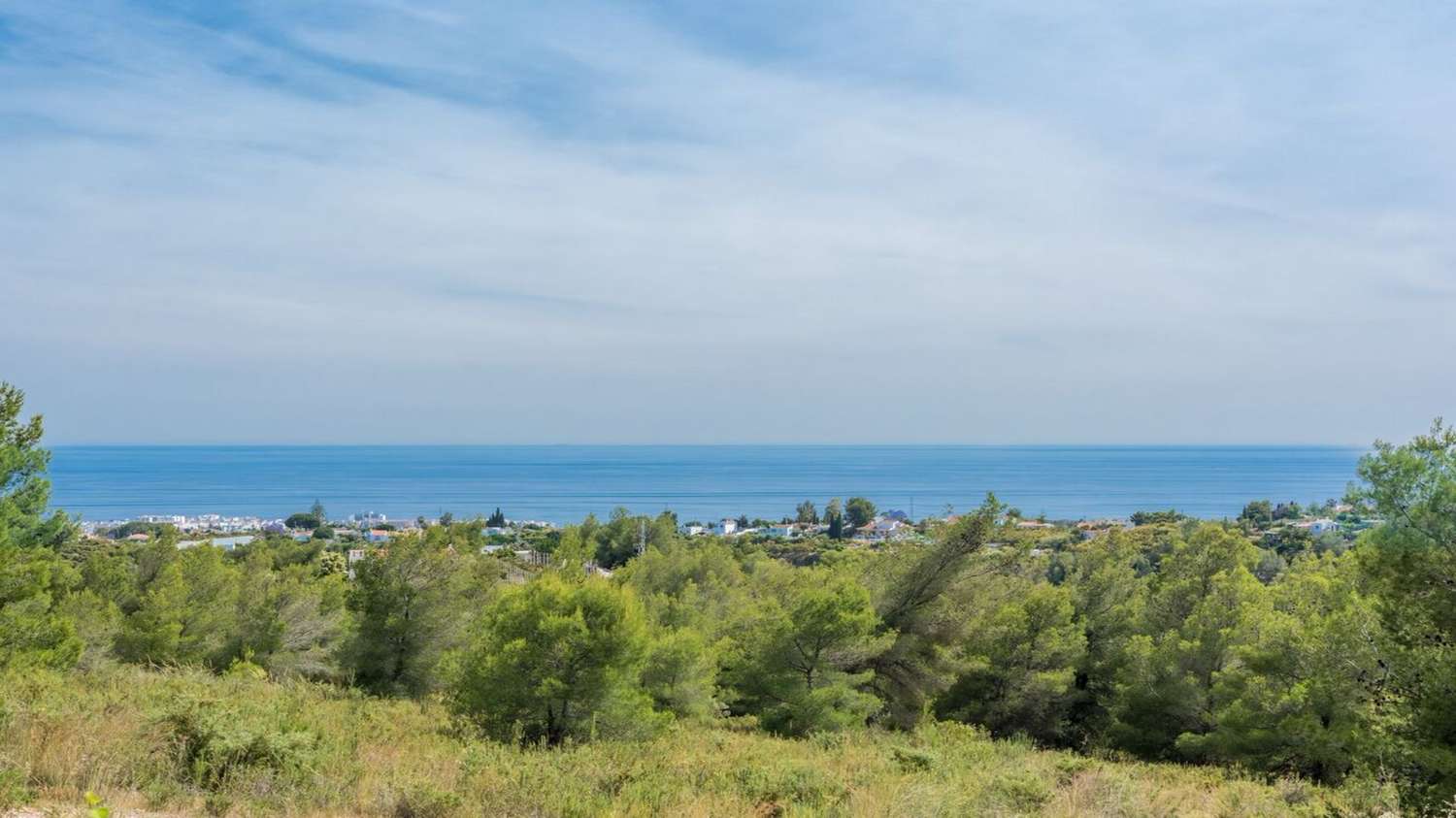 Villa charmante avec une vue panoramique en plein cœur nature, à seulement 10 minutes de Nerja