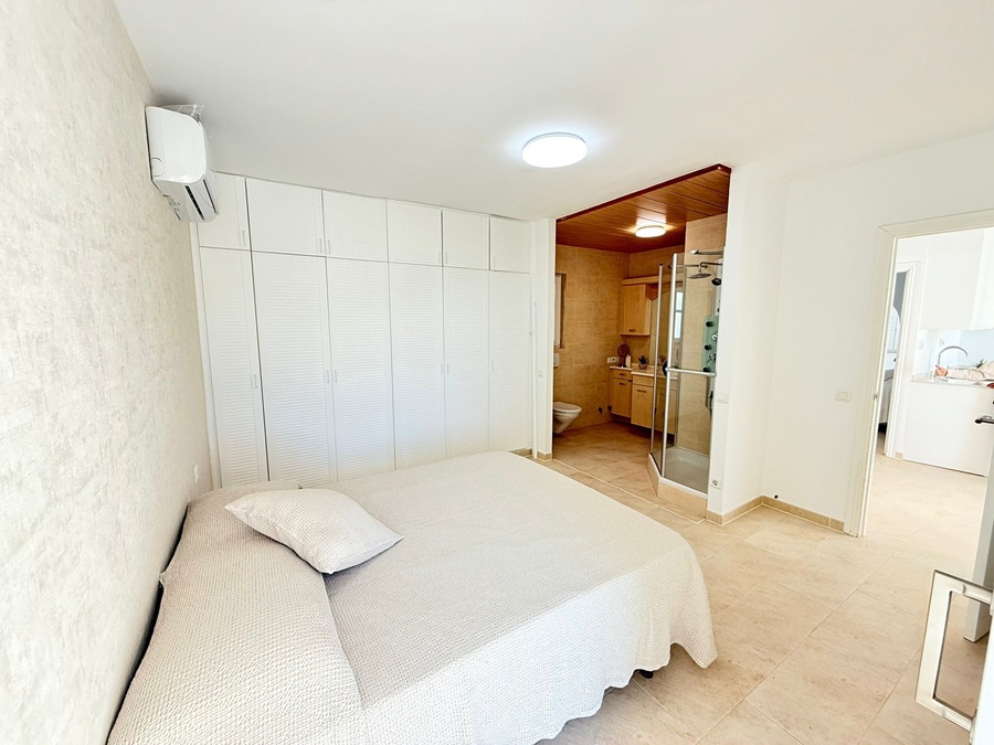 Villa met privézwembad in Torrox Costa (El Peñoncillo) met uitzicht op zee