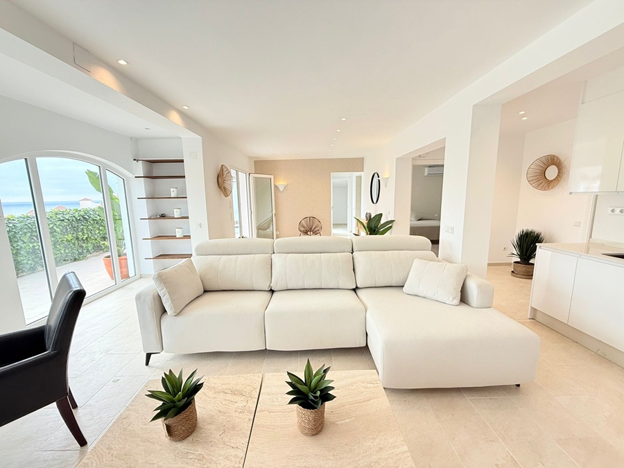 Villa met privézwembad in Torrox Costa (El Peñoncillo) met uitzicht op zee