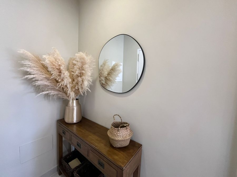 Prachtig gerenoveerd appartement met zeezicht in Nerja