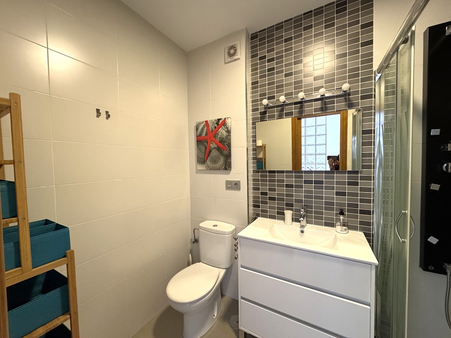 Appartement met 2 slaapkamers op 450 meter van het Burriana strand Nerja