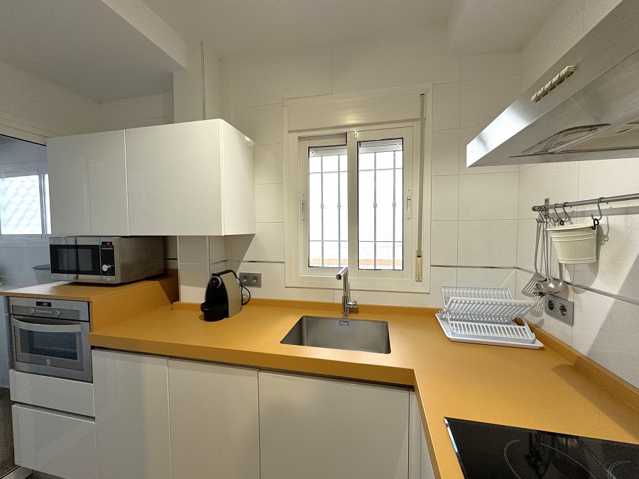 Appartement met 2 slaapkamers op 450 meter van het Burriana strand Nerja