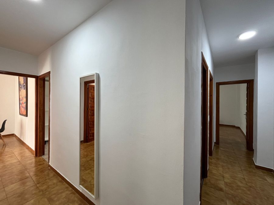 Appartement gelegen in het centrum van Nerja, op slechts 5 minuten lopen van het Balcón de Europa en stranden.