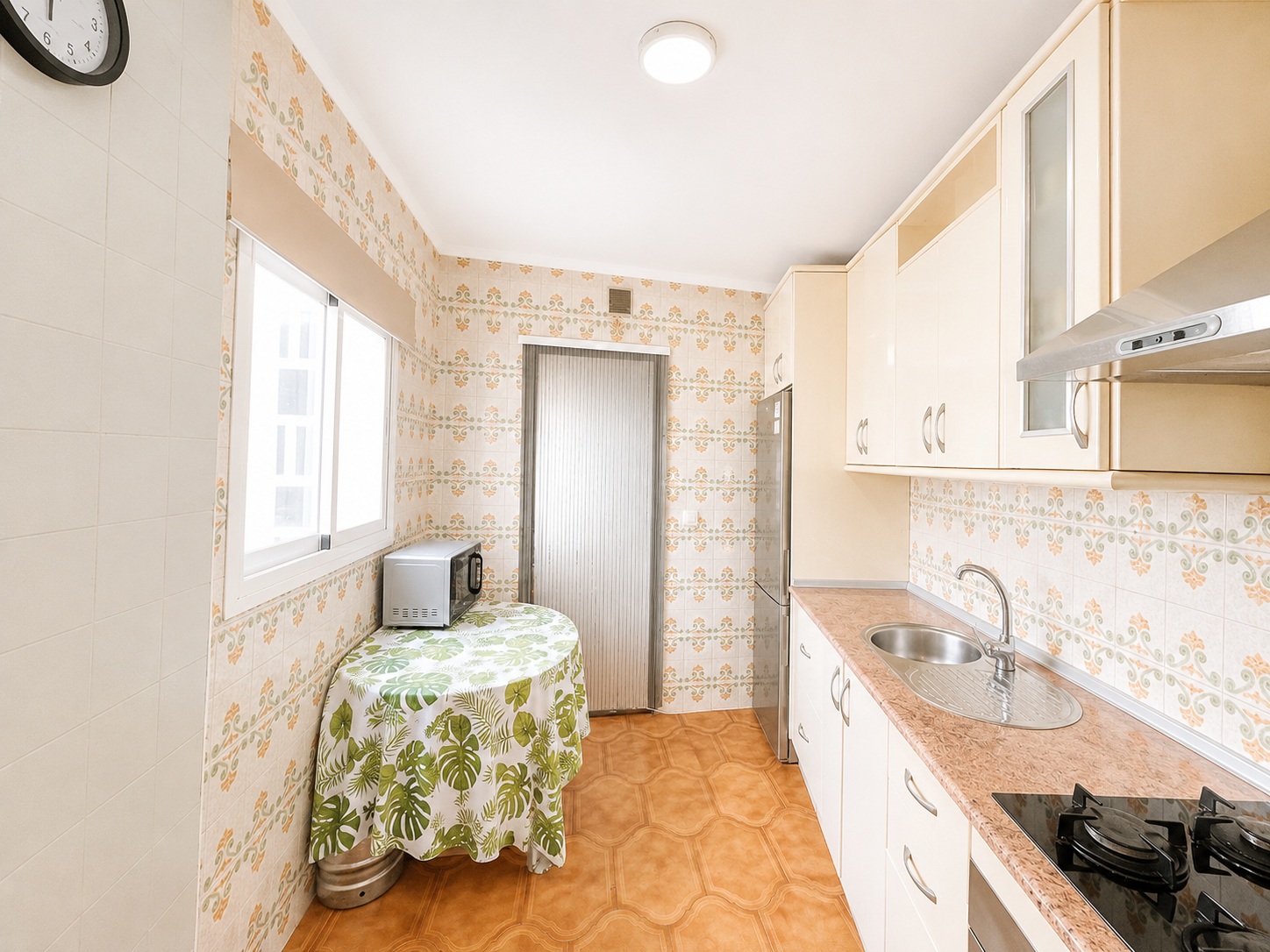 Ruim appartement in de wijk Parador de Nerja, slechts een paar minuten lopen van het strand en het centrum van Nerja