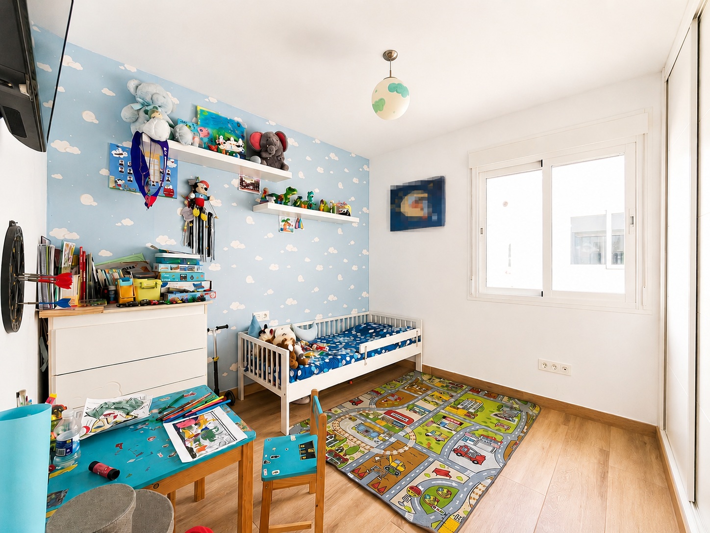 Ruim appartement in de wijk Parador de Nerja, slechts een paar minuten lopen van het strand en het centrum van Nerja
