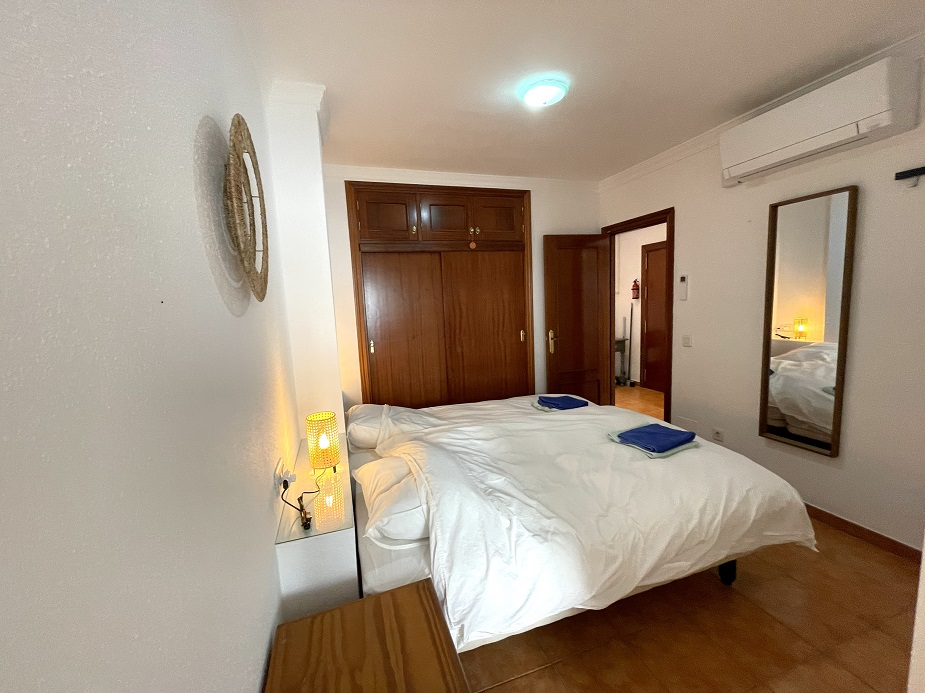 Nydelig leilighet på første linje Burriana-strand i Nerja