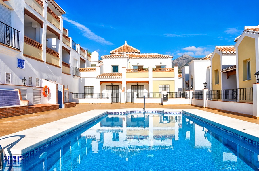 Appartement met 2 slaapkamers op 450 meter van het Burriana strand Nerja