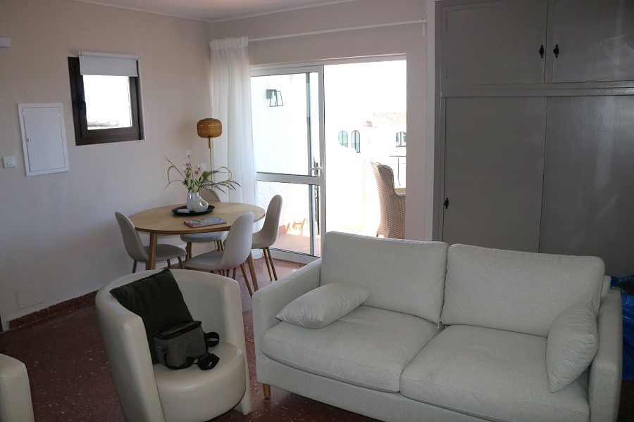 Gerenoveerde vakantiewoning in het gewilde Capistrano Village in Nerja met prachtig uitzicht over Capistrano village en de zee.