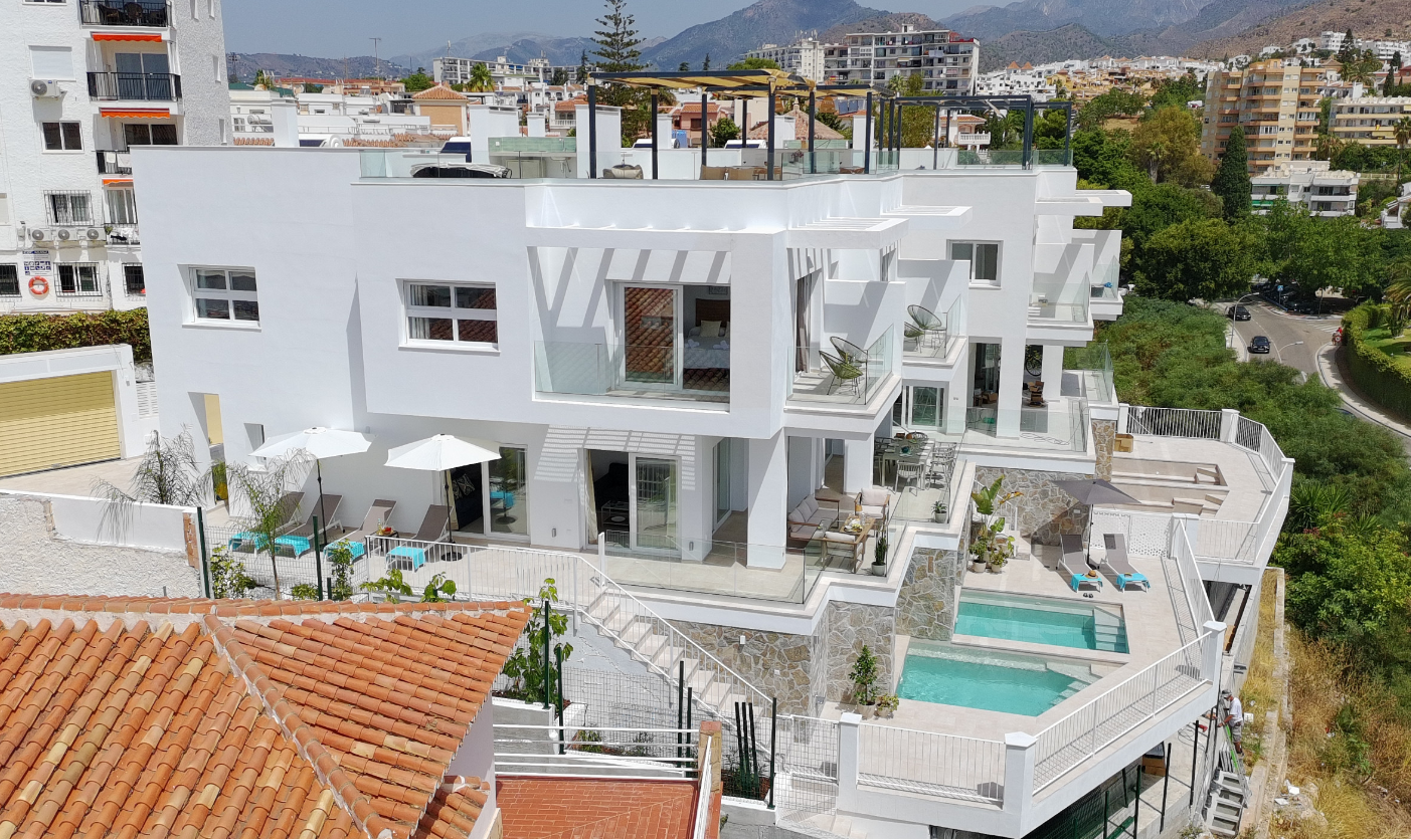 Villa de luxe de 6 chambres avec vue panoramique sur la mer au-dessus de la plage de Burriana